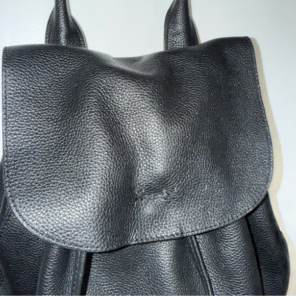 Elizabeth and James Black Leather Slouchy Drawstring Backpack main image 4